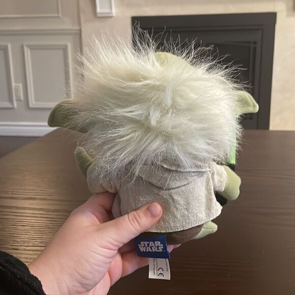 Star Wars Yoda Plush Lucasfilms Ltd Excellent Condition with Lightsaber 8” - Picture 3 of 7